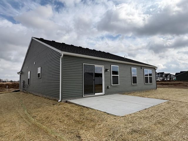 1181 Blue Spruce Lane, Wilmington, OH 45177