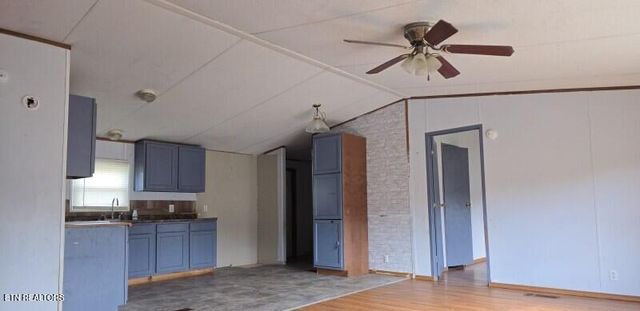 139 Village Lane, Madisonville, TN 37354