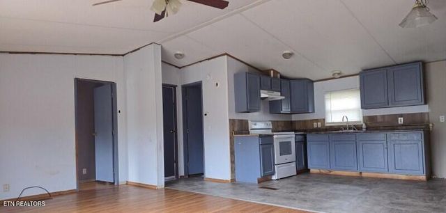 139 Village Lane, Madisonville, TN 37354