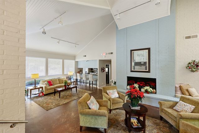 2107 Horizon Trail 3912, Arlington, TX 76011