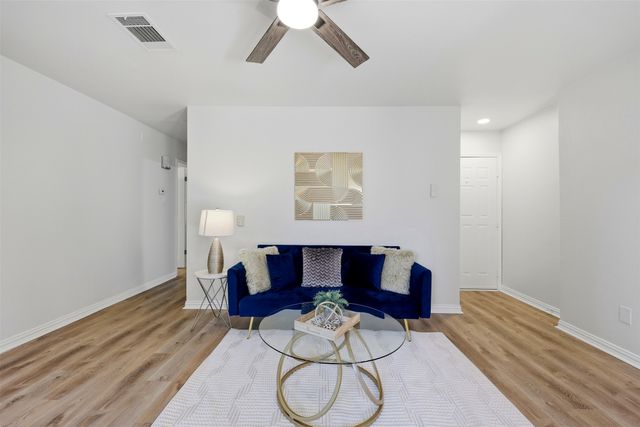 2107 Horizon Trail 3912, Arlington, TX 76011