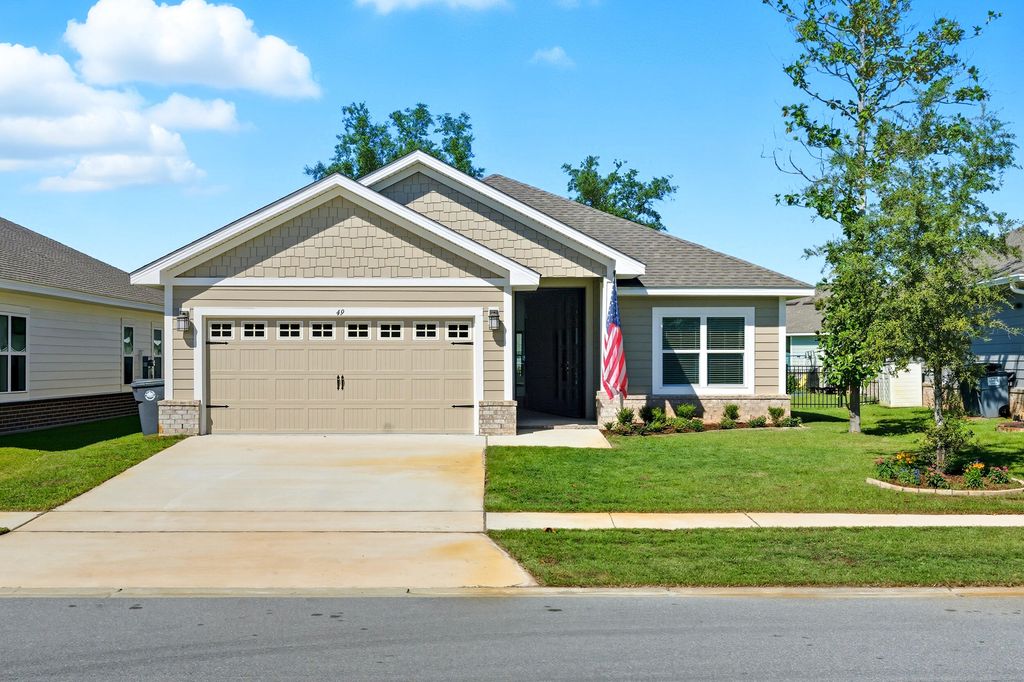 49 Cool Breeze Drive, Freeport, FL 32439