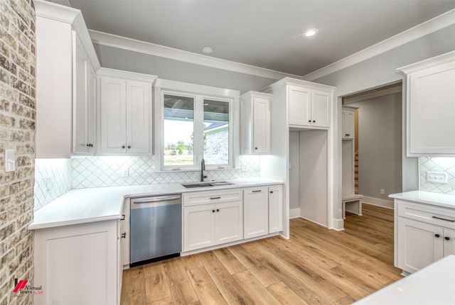 273 Sweet Life Drive, Frierson, LA 71027