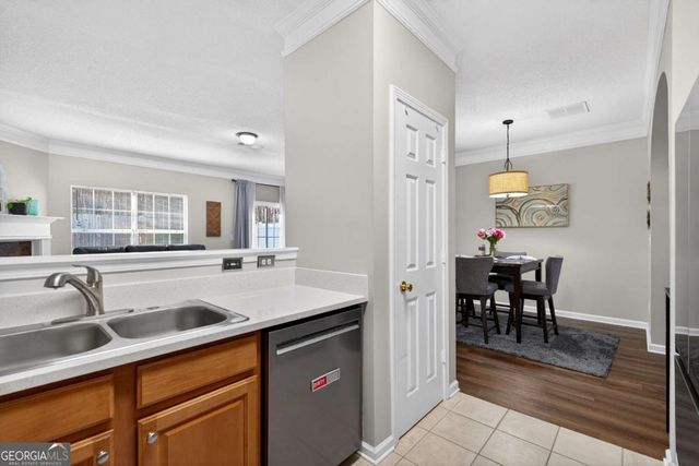 2327 Heritage Park Circle NW 19, Kennesaw, GA 30144