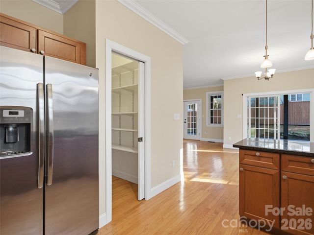 92 Middlemont Avenue, Asheville, NC 28806