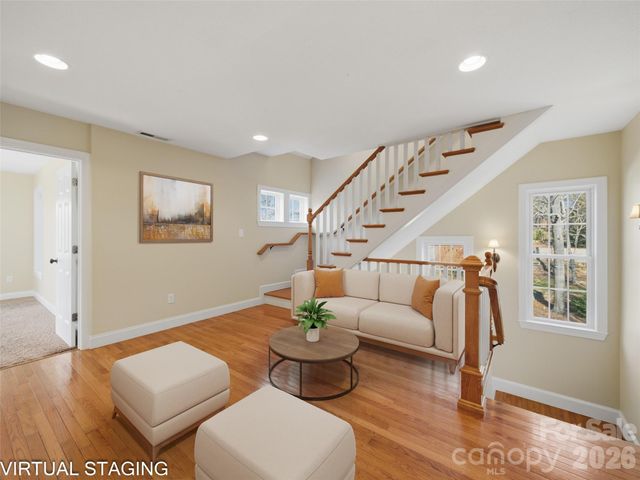 92 Middlemont Avenue, Asheville, NC 28806