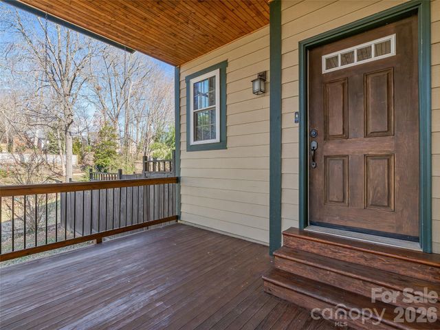 92 Middlemont Avenue, Asheville, NC 28806