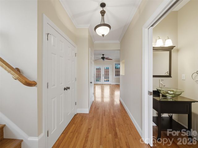 92 Middlemont Avenue, Asheville, NC 28806