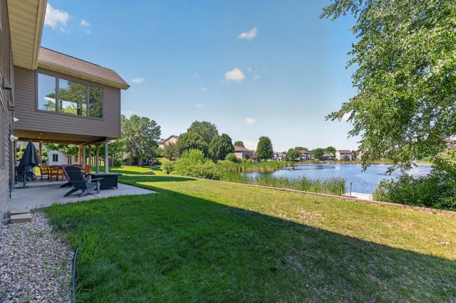 5608 105th Avenue N, Brooklyn Park, MN 55443