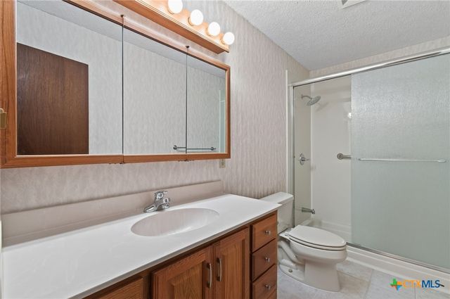 325 Booth Drive, San Marcos, TX 78666