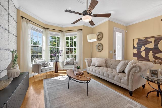 603 24TH AVENUE N, St Petersburg, FL 33704