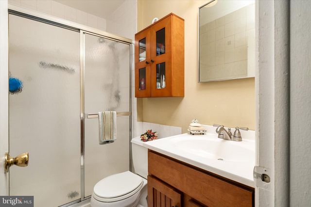 611 GREENWICH, East Windsor, NJ 08520