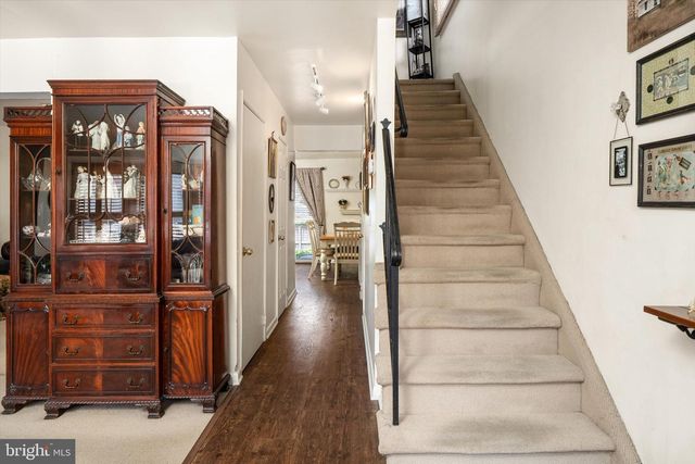 611 GREENWICH, East Windsor, NJ 08520