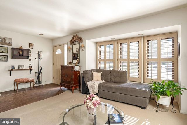 611 GREENWICH, East Windsor, NJ 08520