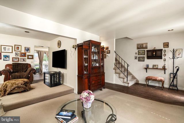 611 GREENWICH, East Windsor, NJ 08520