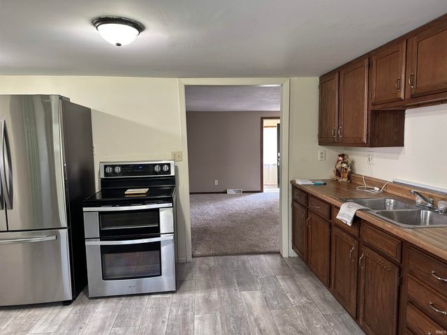 605 S State Street, North Liberty, IN 46554