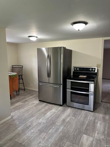 605 S State Street, North Liberty, IN 46554