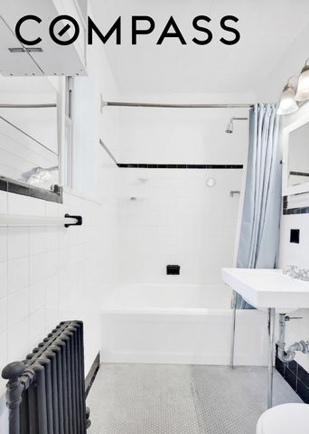 4810 43rd St Apt 5J, New York City, NY 11377
