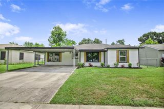 1015 Roper Street, Houston, TX 77034