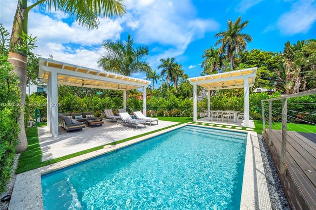 330 E San Marino Dr, Miami Beach, FL 33139