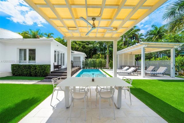 330 E San Marino Dr, Miami Beach, FL 33139