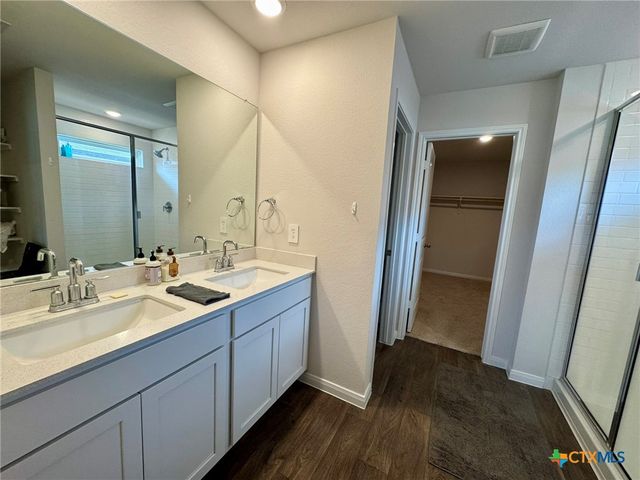 408 St Thomas Street, Lockhart, TX 78644