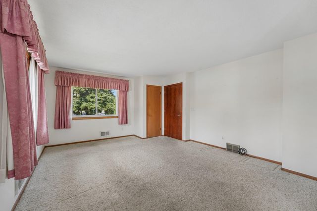 5031 Jackson Street NE, Columbia Heights, MN 55421