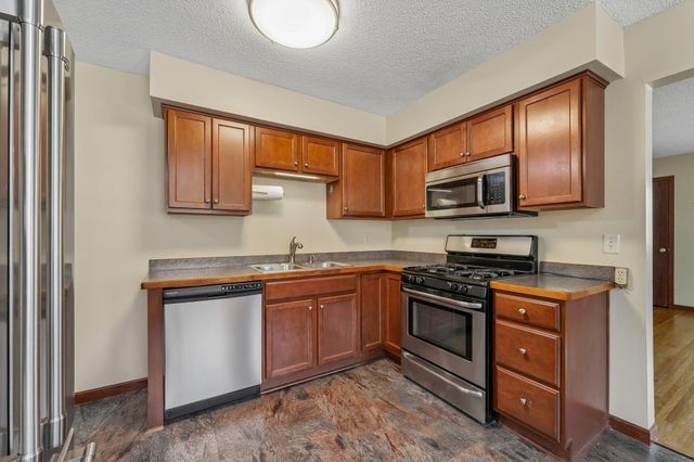 5031 Jackson Street NE, Columbia Heights, MN 55421