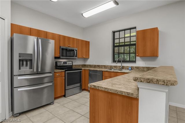 15186 Summit Place CIR, Naples, FL 34119