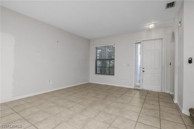 15186 Summit Place CIR, Naples, FL 34119