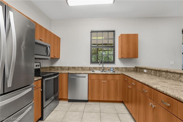 15186 Summit Place CIR, Naples, FL 34119
