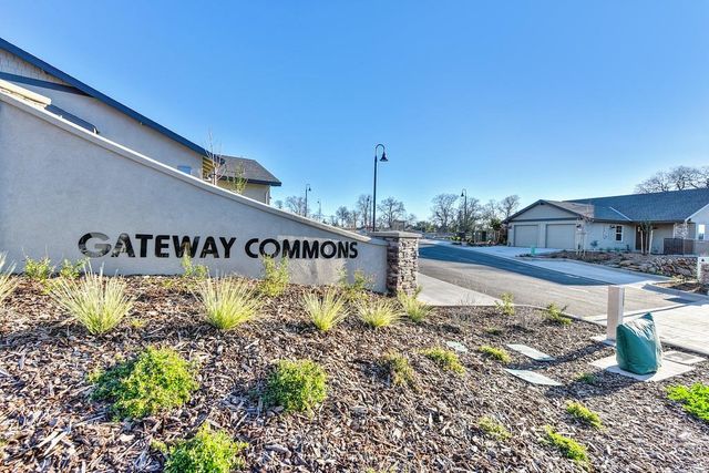 2667 Commons Pl, Auburn, CA 95603