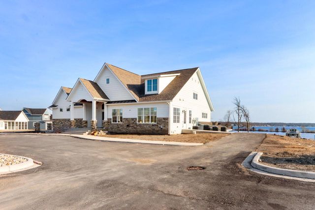 2604 Mooring COURT, Delavan, WI 53115