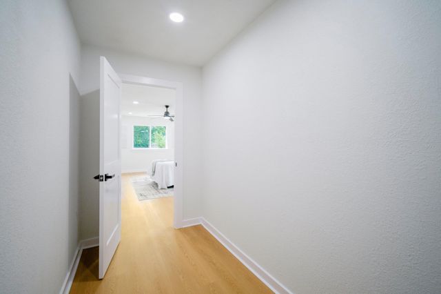 10219 W Rutland VLG, Austin, TX 78758