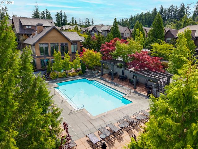 669 Sw TRILLIUM CREEK Ter, Portland, OR 97225