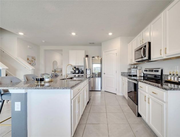 417 NOBLE AVENUE, Davenport, FL 33837