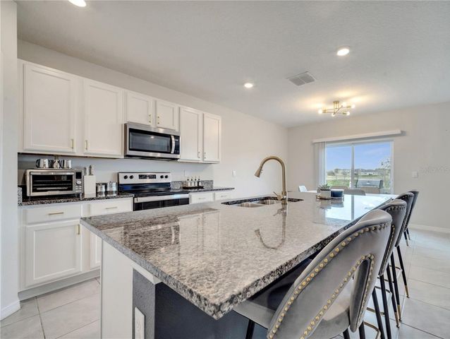 417 NOBLE AVENUE, Davenport, FL 33837