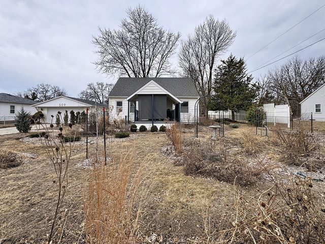 509 40th Street, East Moline, IL 61244