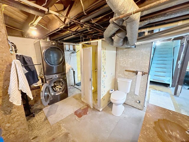 509 40th Street, East Moline, IL 61244