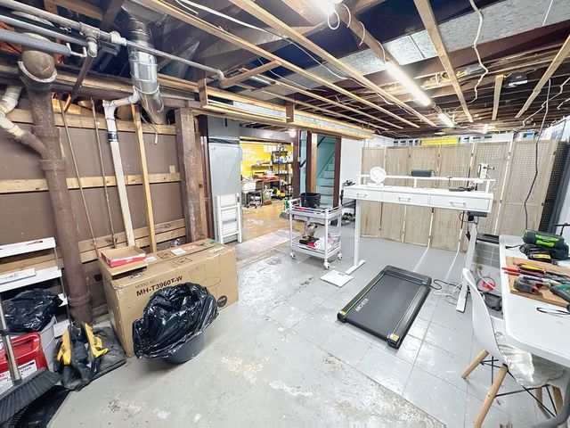 509 40th Street, East Moline, IL 61244