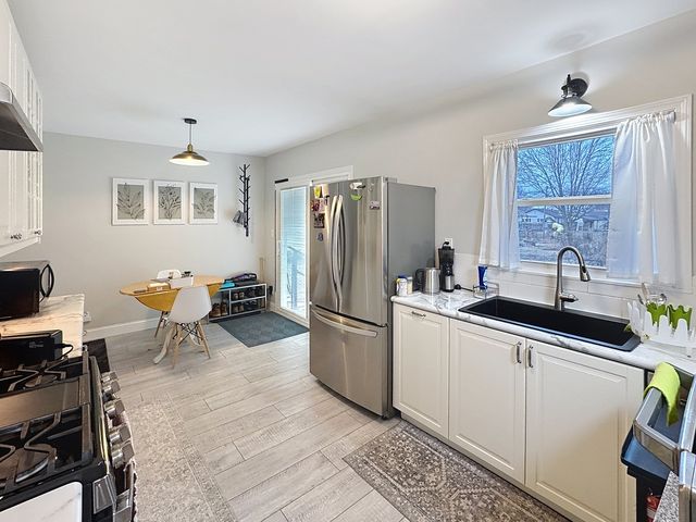 509 40th Street, East Moline, IL 61244