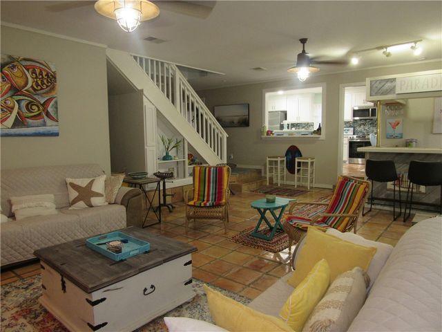 13525 Bullion Ct, Corpus Christi, TX 78418