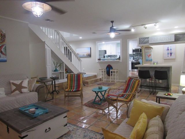 13525 Bullion Ct, Corpus Christi, TX 78418