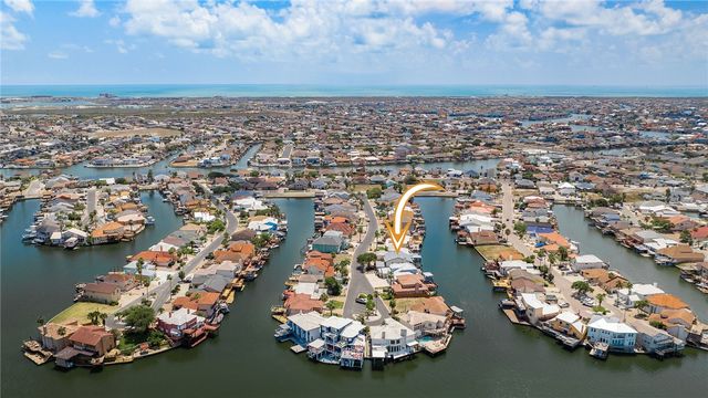 13525 Bullion Ct, Corpus Christi, TX 78418