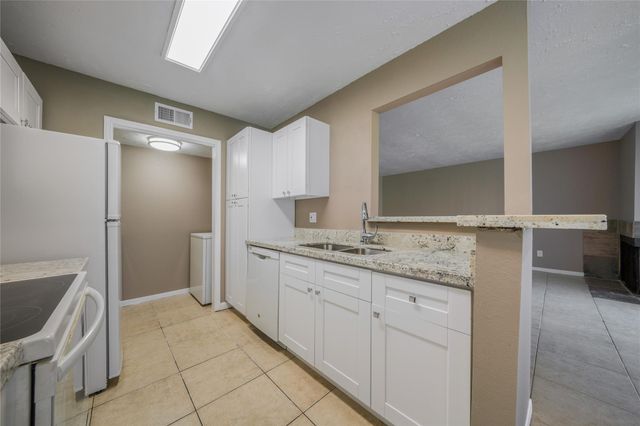 8481 Sands Point Drive, Houston, TX 77036