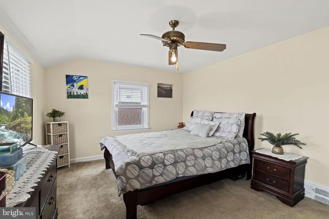 1204 COBBS ST, Drexel Hill, PA 19026