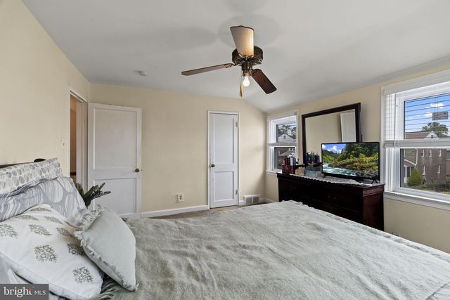 1204 COBBS ST, Drexel Hill, PA 19026