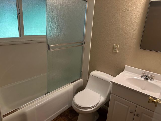 1948 W Benjamin Holt Dr, Stockton, CA 95207