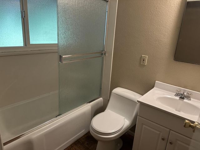 1948 W Benjamin Holt Dr, Stockton, CA 95207