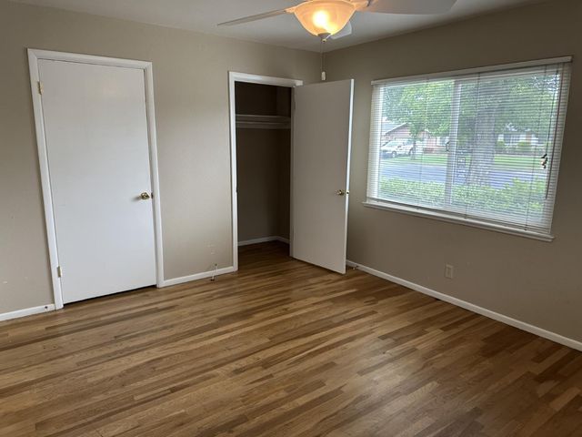 1948 W Benjamin Holt Dr, Stockton, CA 95207